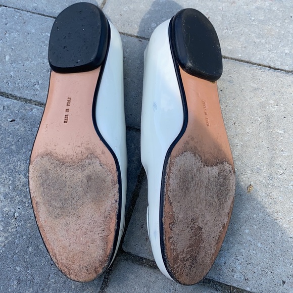 Salvatore Ferragamo white flats - Picture 4 of 6